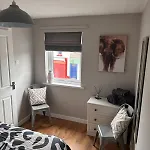 Daire A Cozy One Bedroom Flat For Two Guests *