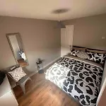 A Cozy One Bedroom Flat For Two Guests * Carlisle (Cumbria)